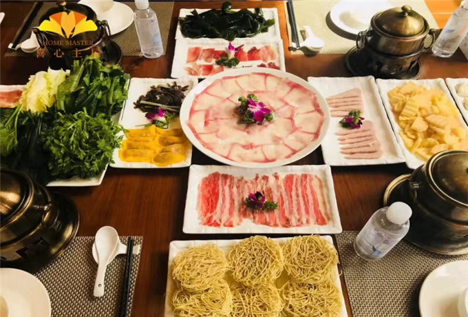 青島會議場地的重要性 飲食多元化